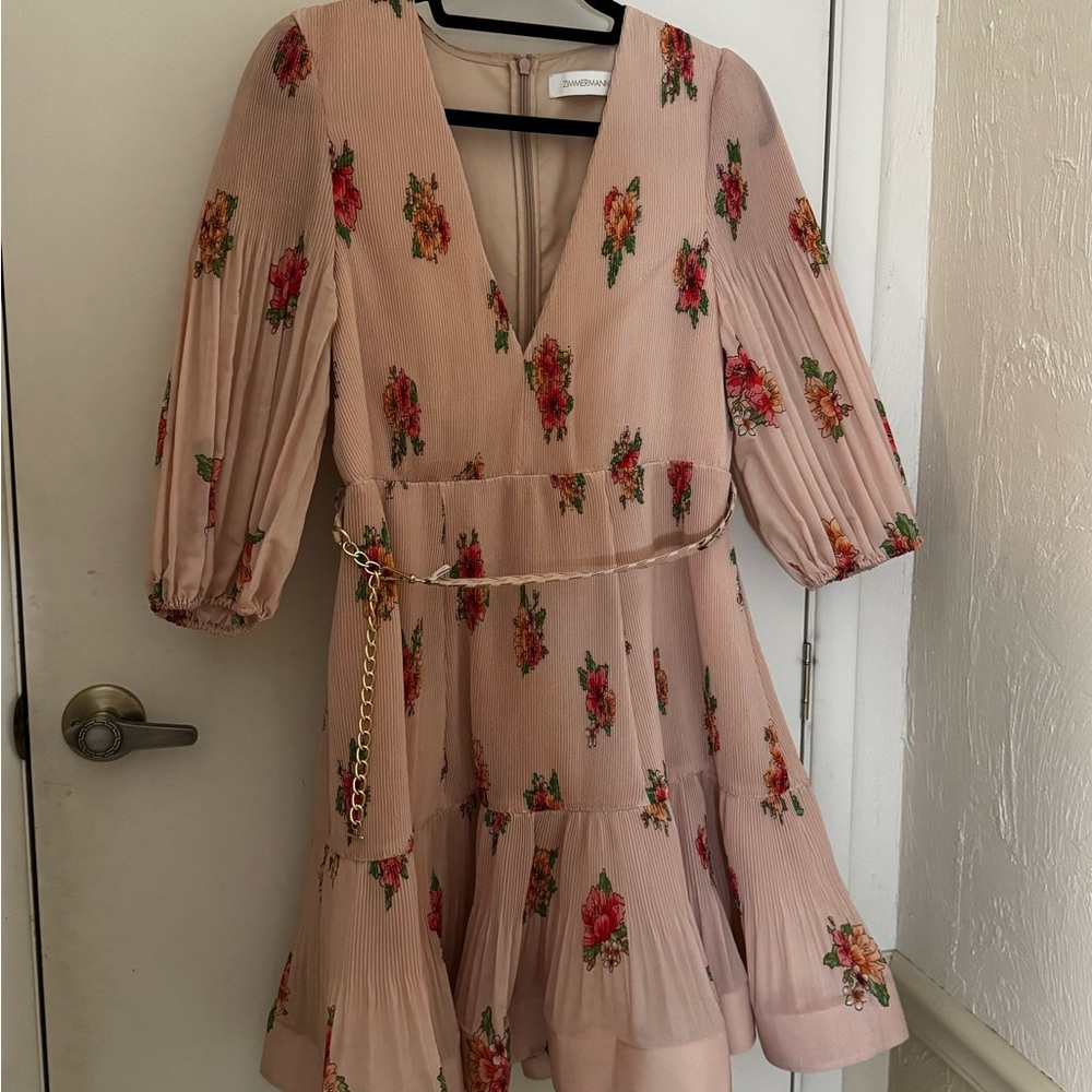 Zimmerman sz3 Floral V-Neck Dress with Chain Belt